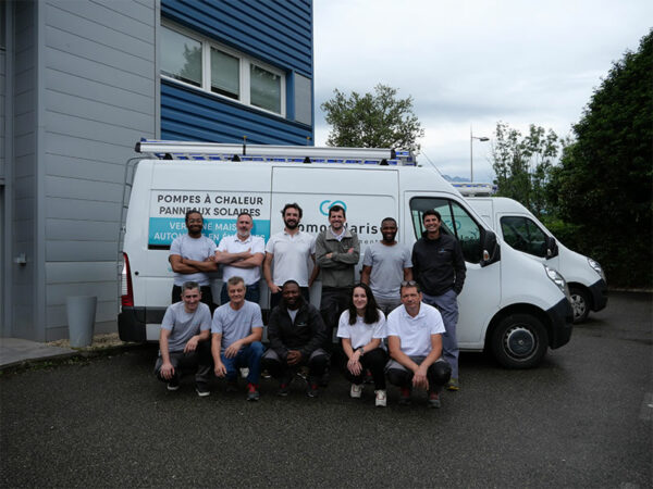 photo de l equipe PAC Domosolaris Annecy installateur pompe a chaleur haute savoie